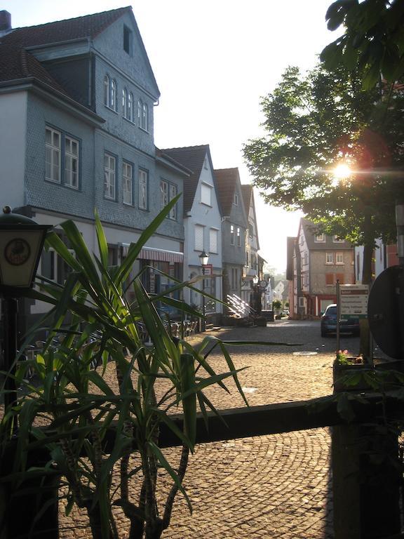 Burgmannenhaus Hotel Steinau an der Strasse Exterior photo