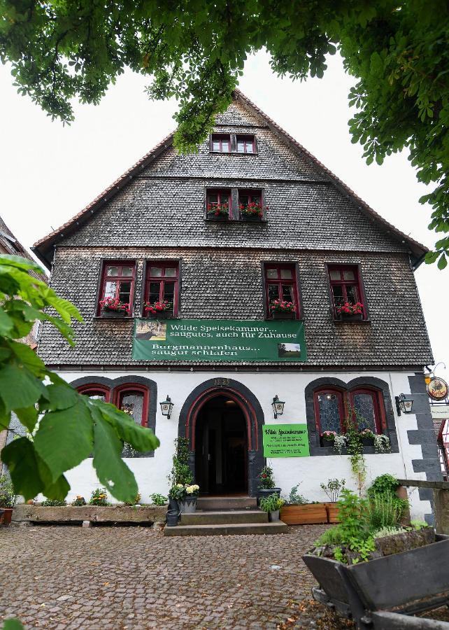 Burgmannenhaus Hotel Steinau an der Strasse Exterior photo